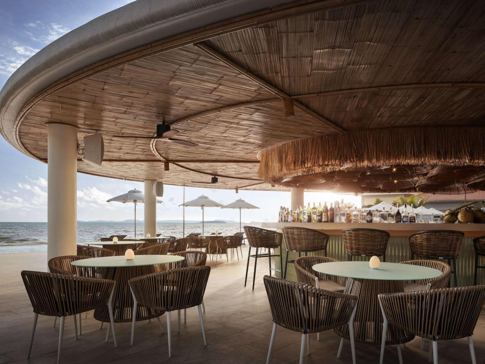 Novotel Sihanoukville Holiday Resort Экстерьер фото